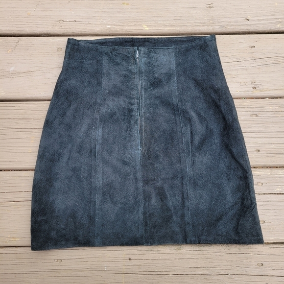 Vintage 90s y2k Bratz Black Suede Leather High Waisted Sexy Goth Mini Skirt XS - Picture 2 of 3